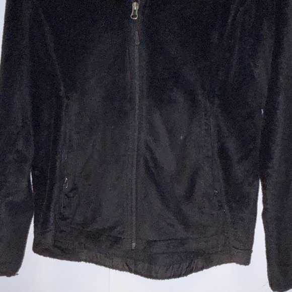 The North Face Women's Classic Black Teddy Jacket - Picture 5 of 9